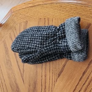 Fleece lined winter Mittens